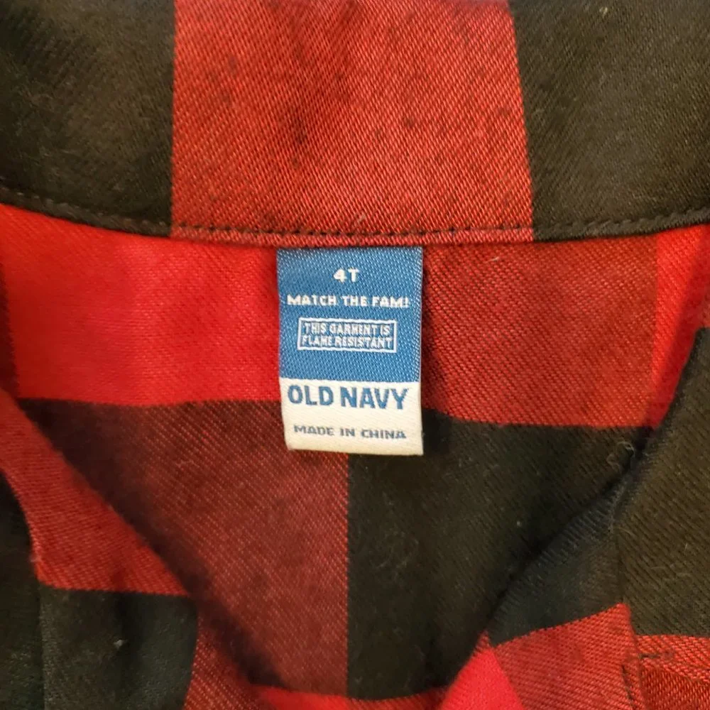 Old Navy Family Matching Red‎ Buffalo Pajamas Set. Size 4T. NWOT.